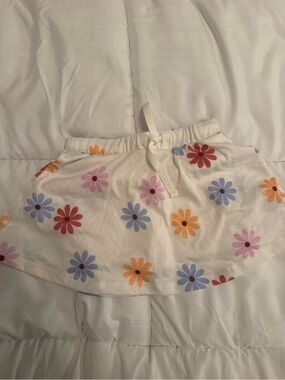 Cat & Jack White Floral Daisy Drawstring Skirt